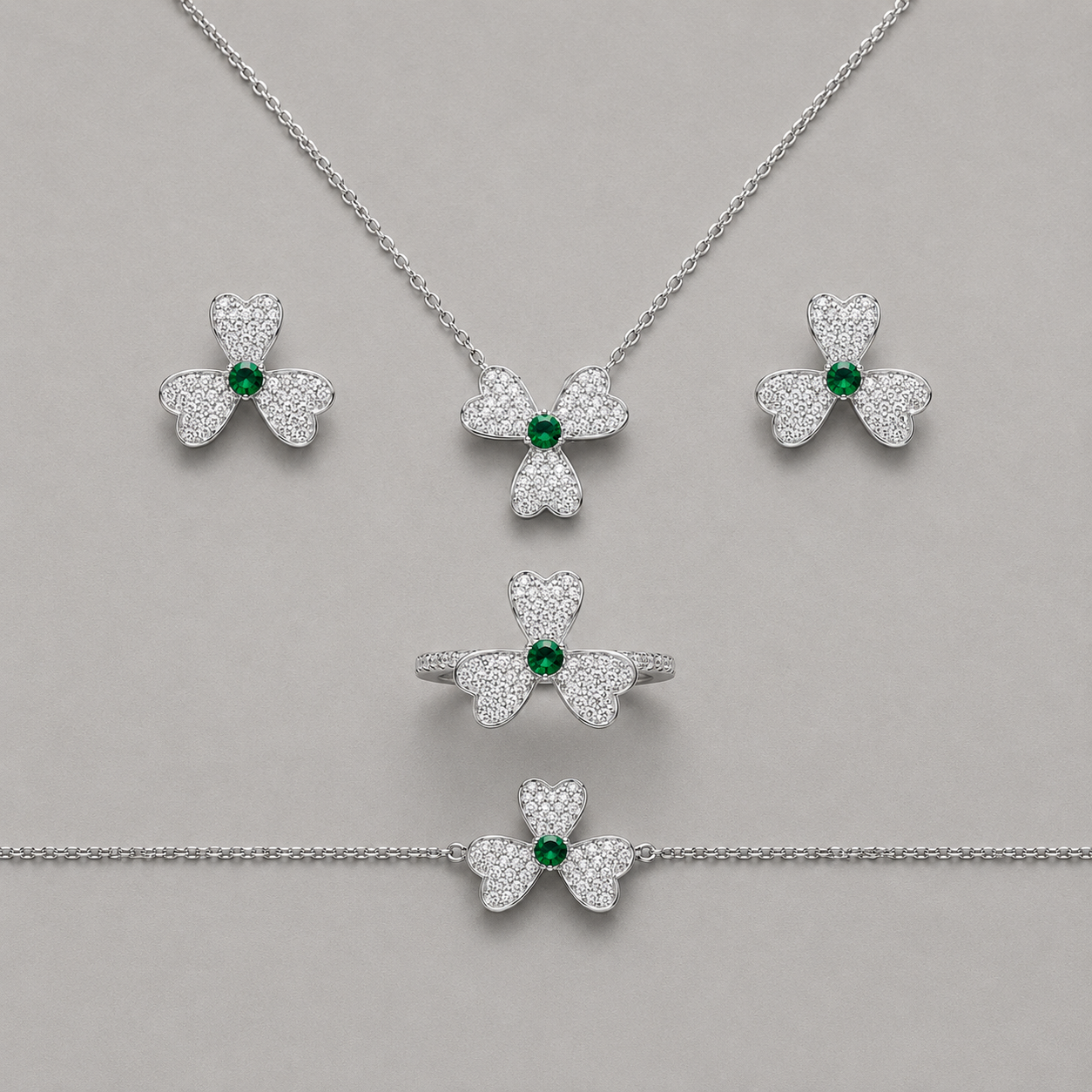 Three-Leaf Clover Jewelry Set Pavé-Set