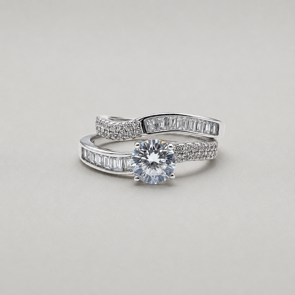 Overlapping Solitaire Silver Ring set