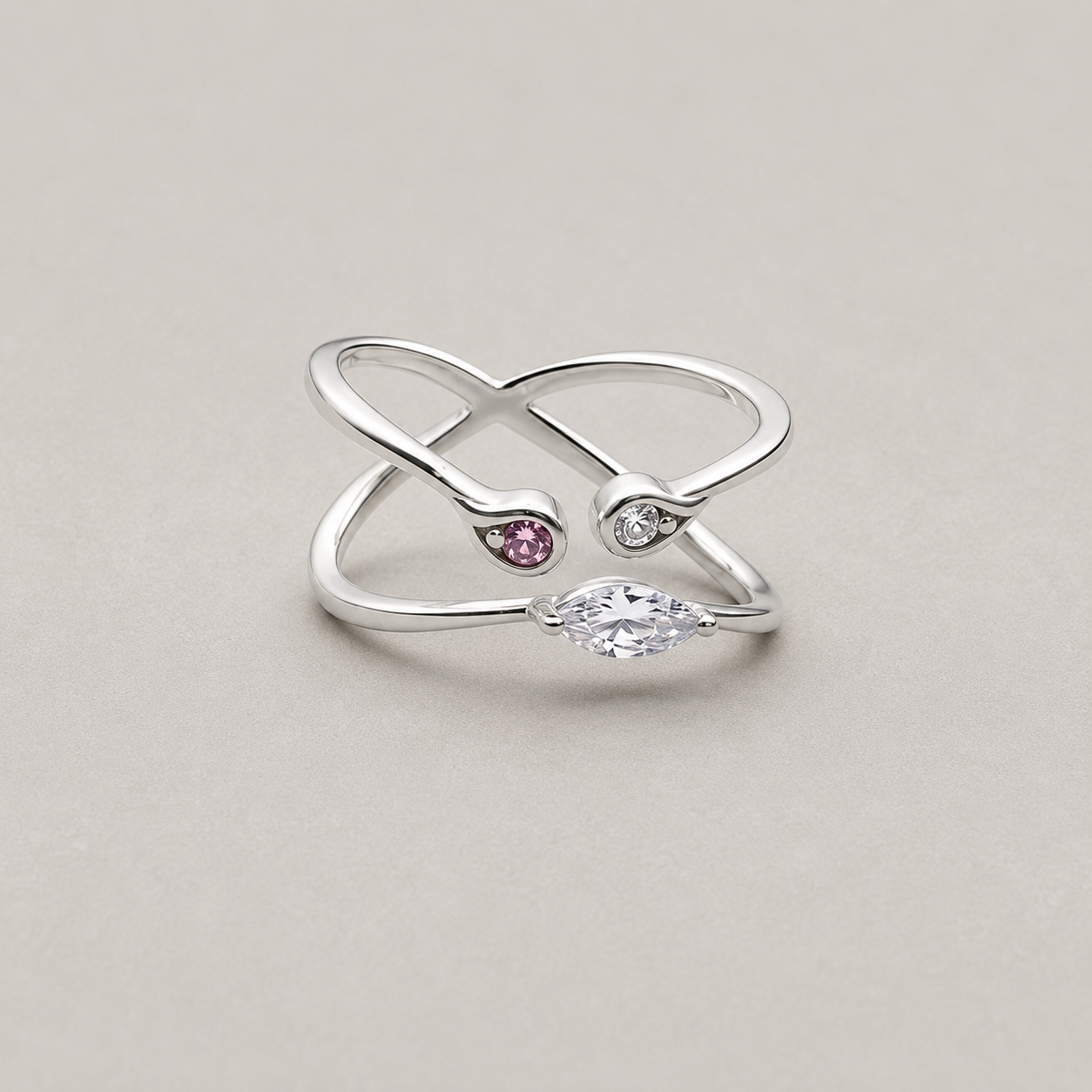 Elegant Silver Criss Cross Ring