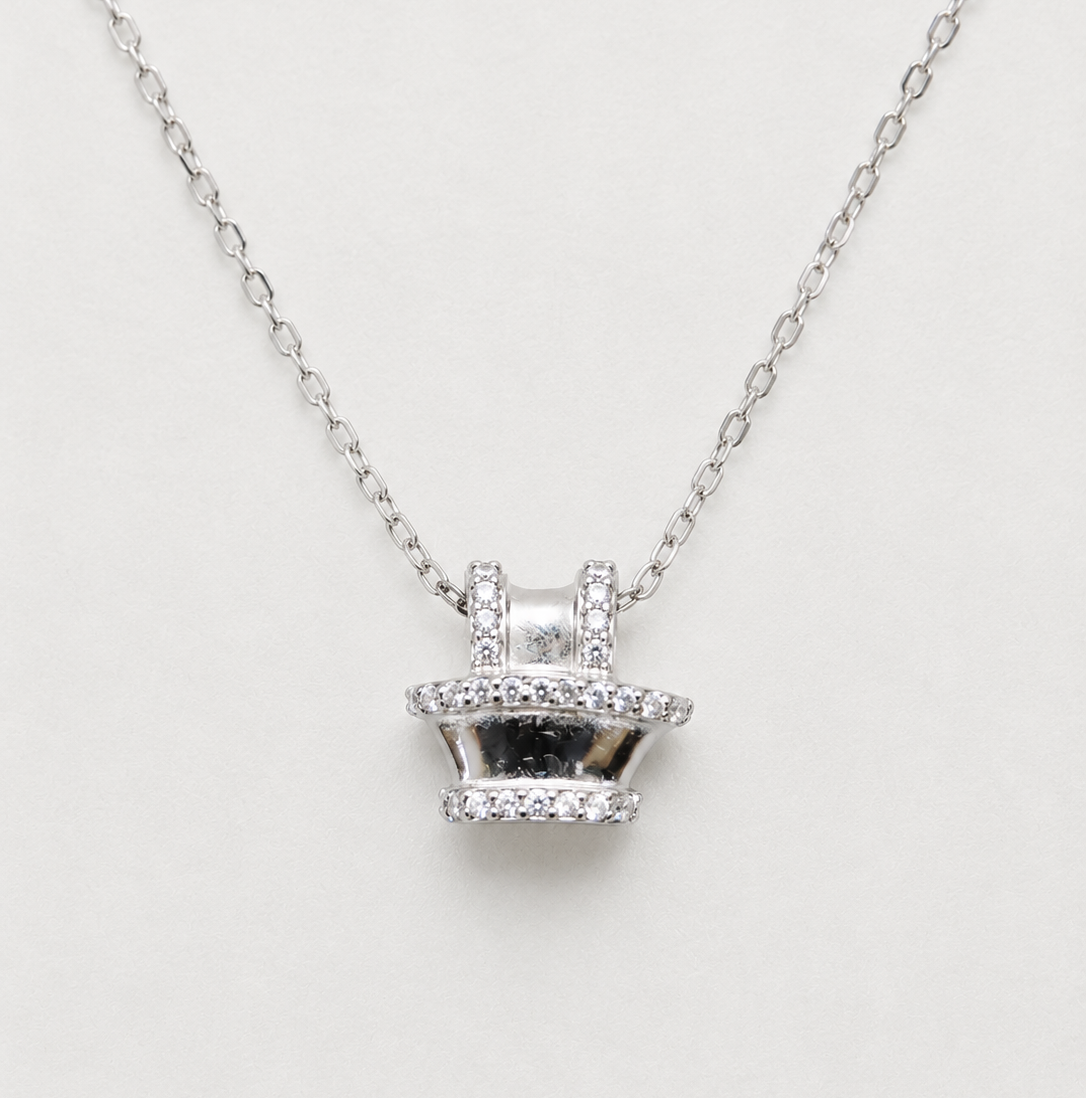 Necklace with Glistening Crystal Accents