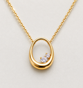 Oval Necklace with Shimmering Crystal