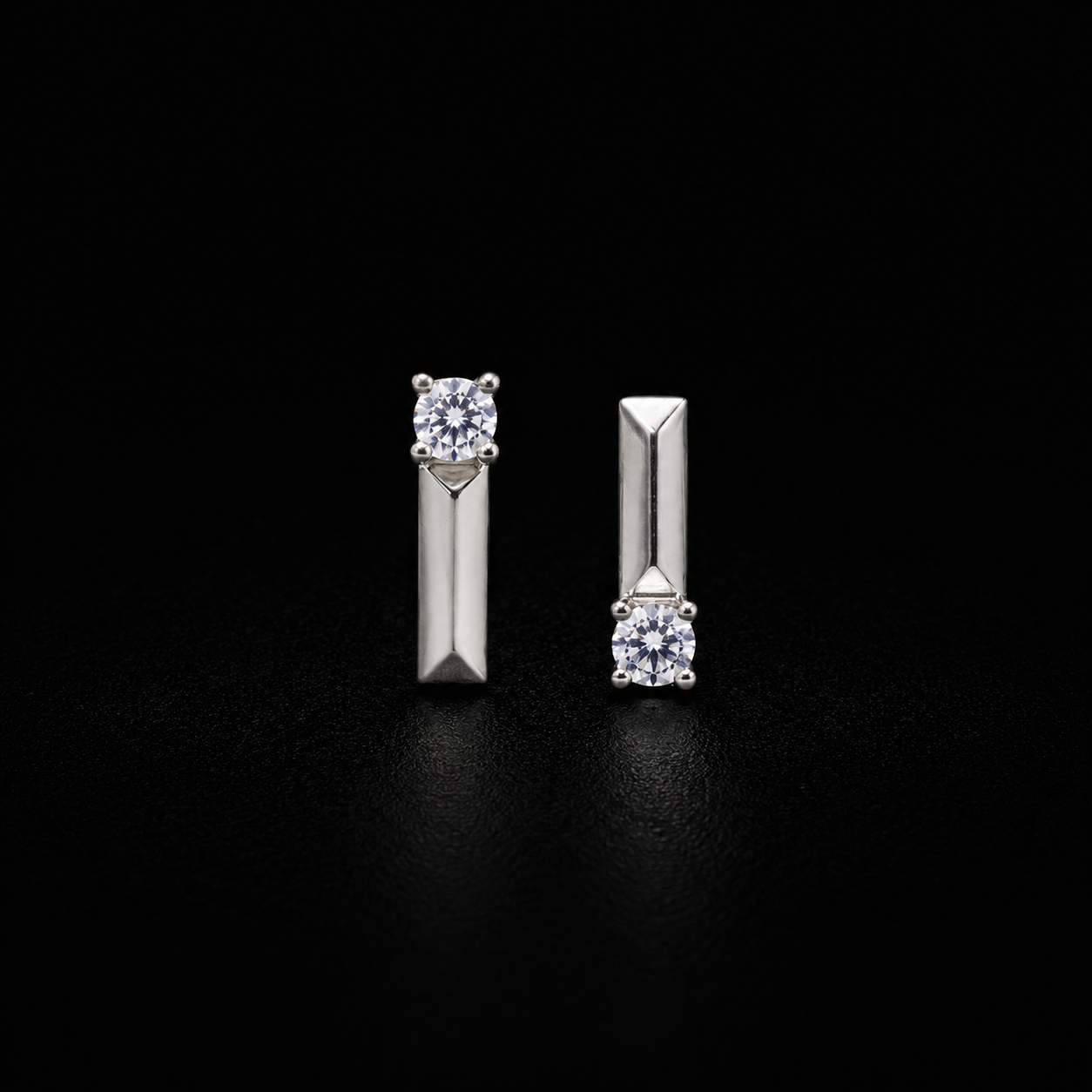Minimalist S925 Sterling Silver Polished L-Shape Stud Earrings with Solitaire Crystal Accent
