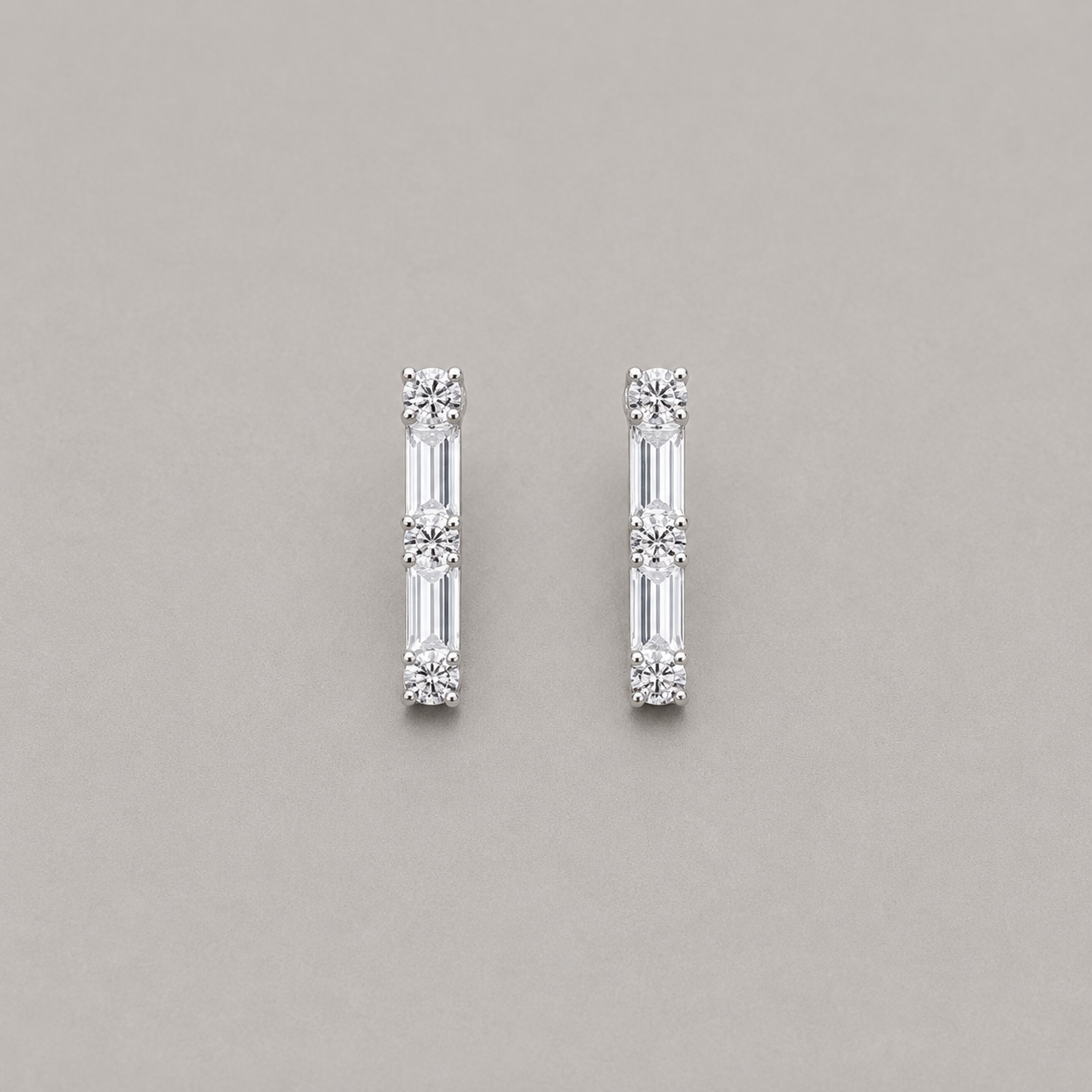 Elegant Geometric C-Hoop Studs