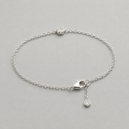 Modern Bezel-Set Silver Chain bracelet