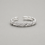 Integrated Crystal Twisted Silver Ring