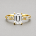 Modern Tapered Emerald-Cut Ring - Gold