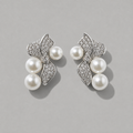 Modern Cream Pearl Petal Drops