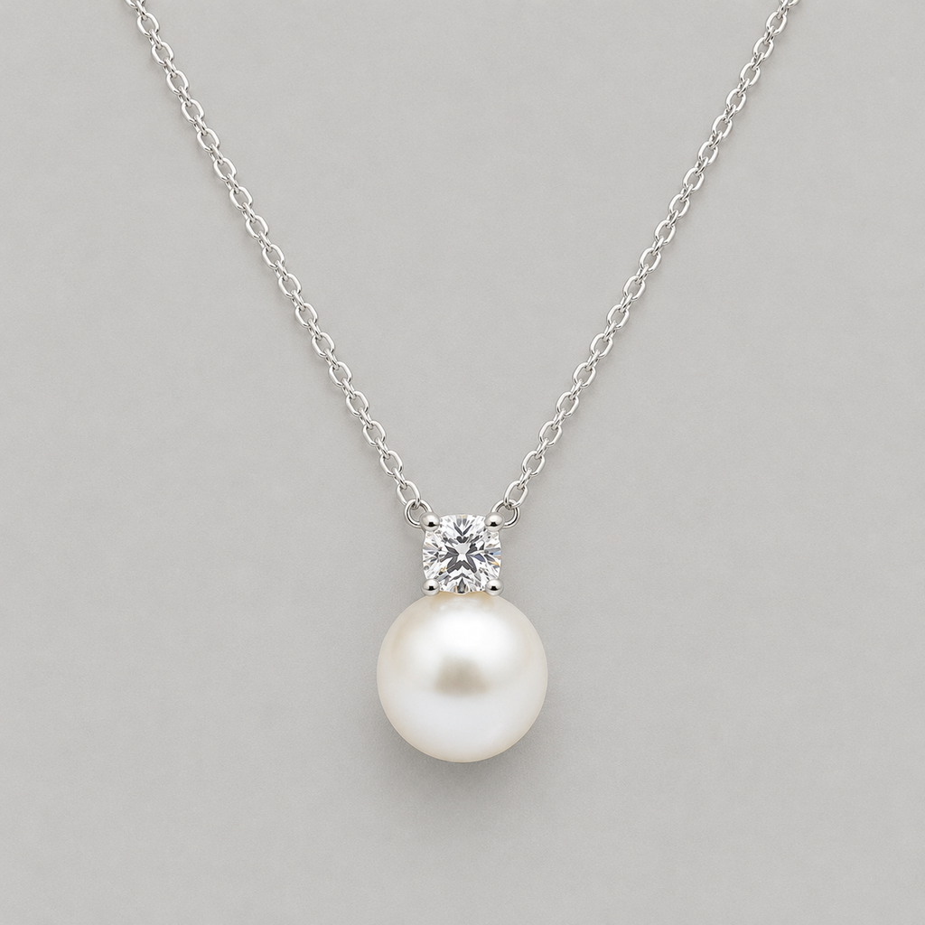 Gold-Plated Lattice Pearl Necklace