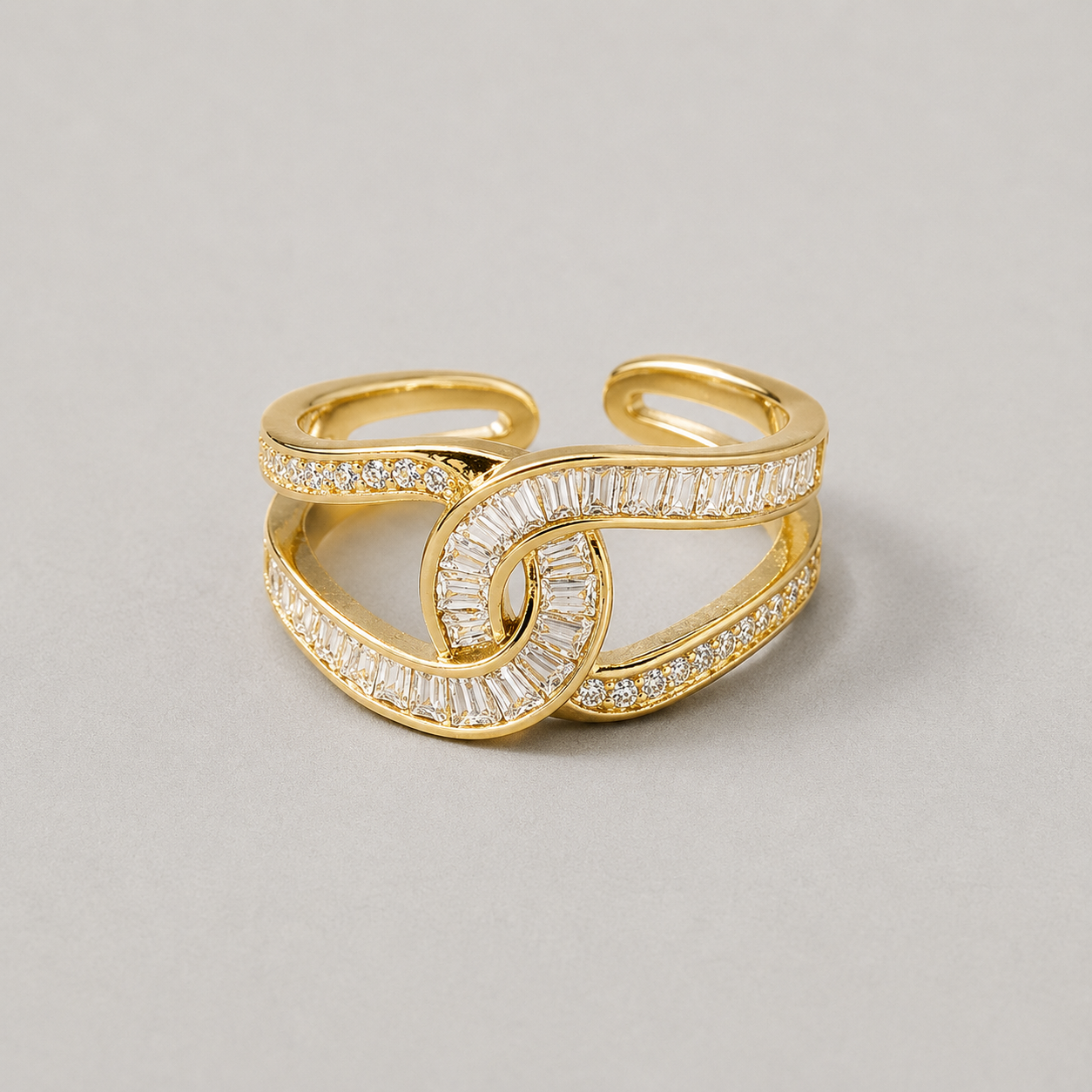 Modern Gold Interlocking Crystal Ring
