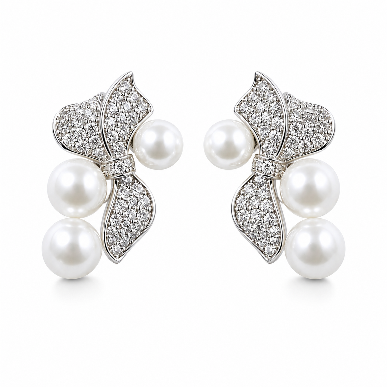 Modern Cream Pearl Petal Drops