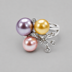 Tricolor Pearl Blossom Ring