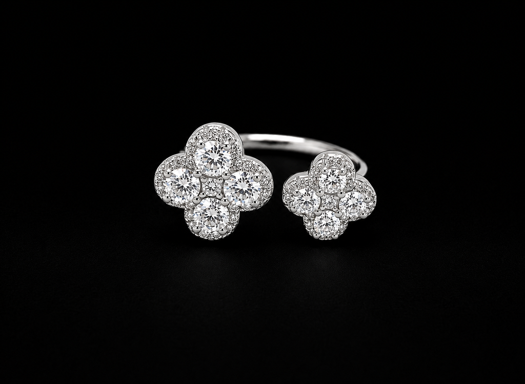 Double Clover Ring