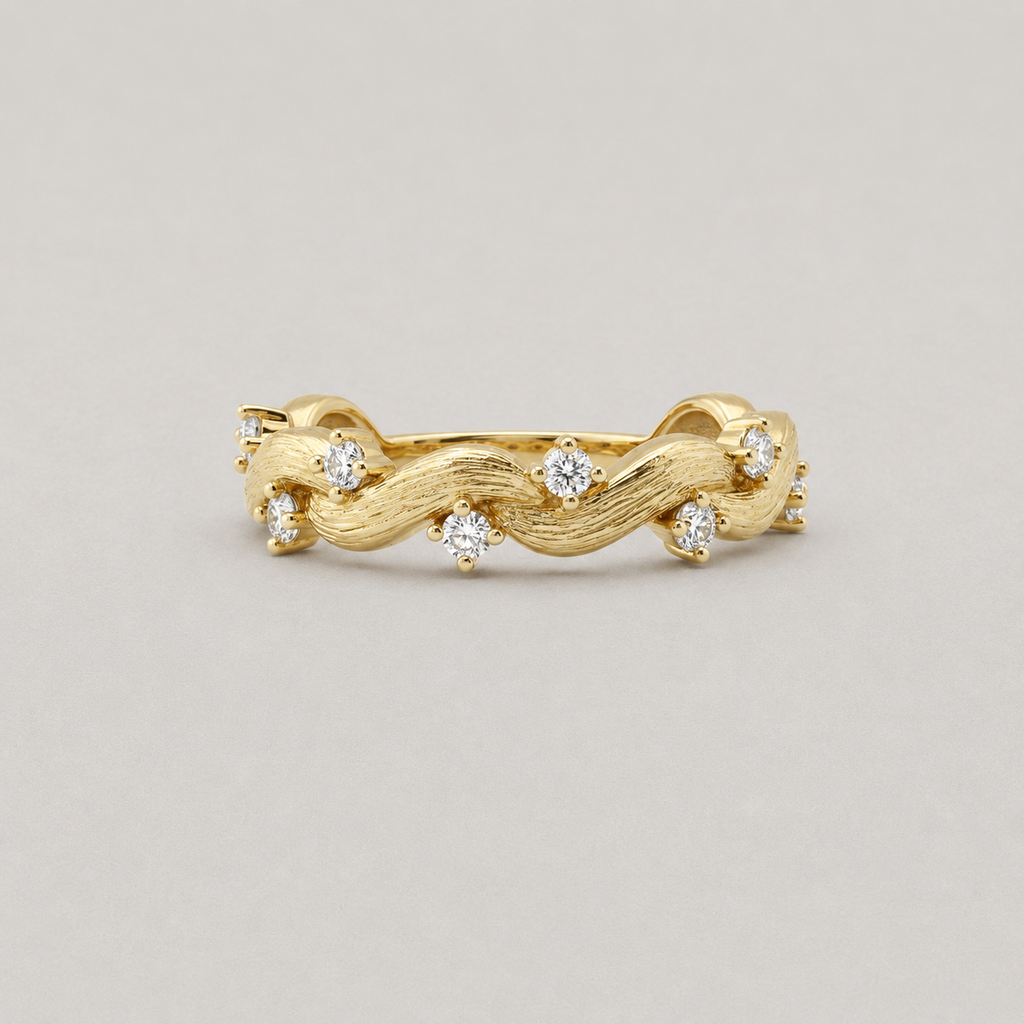 Shimmering Gold Vine Ring