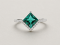 Princess-Cut Emerald Green Ring