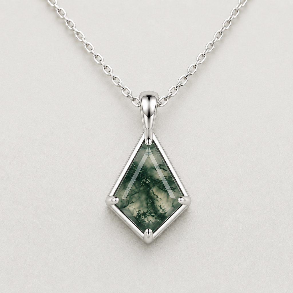 Elegant Kite-Cut Moss Agate Necklace