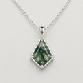 Elegant Kite-Cut Moss Agate Necklace