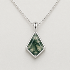 Elegant Kite-Cut Moss Agate Necklace