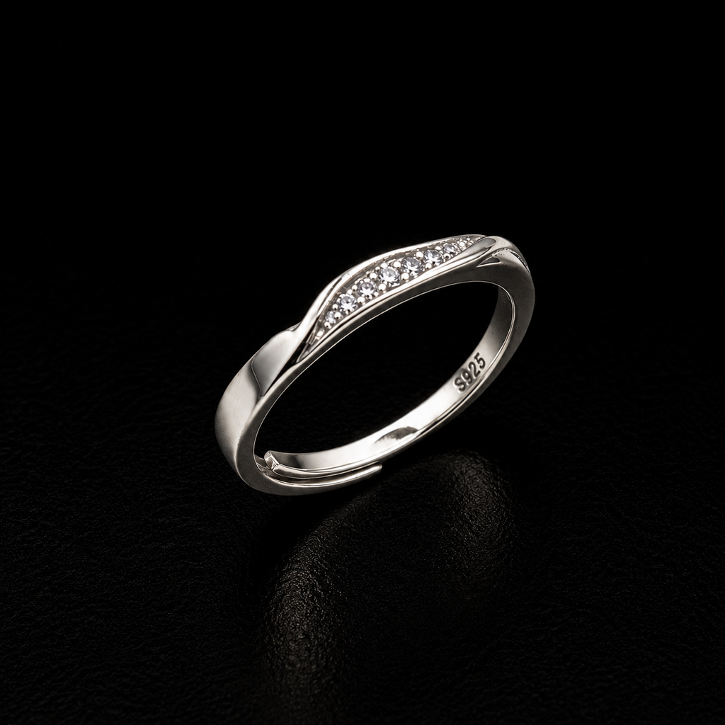 Elegant Intertwined Shimmering Wave Ring