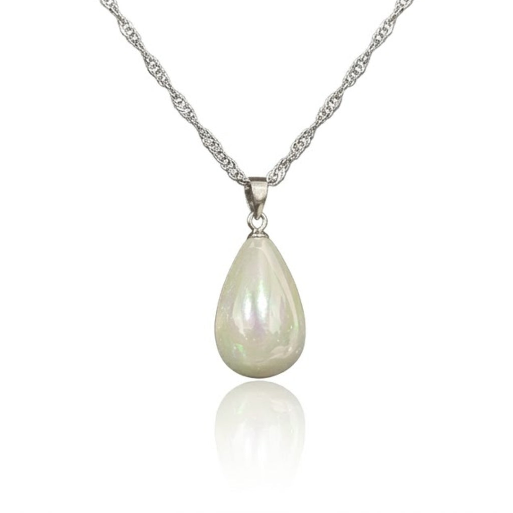 Teardrop Pearl Necklace & Stud Earring Set