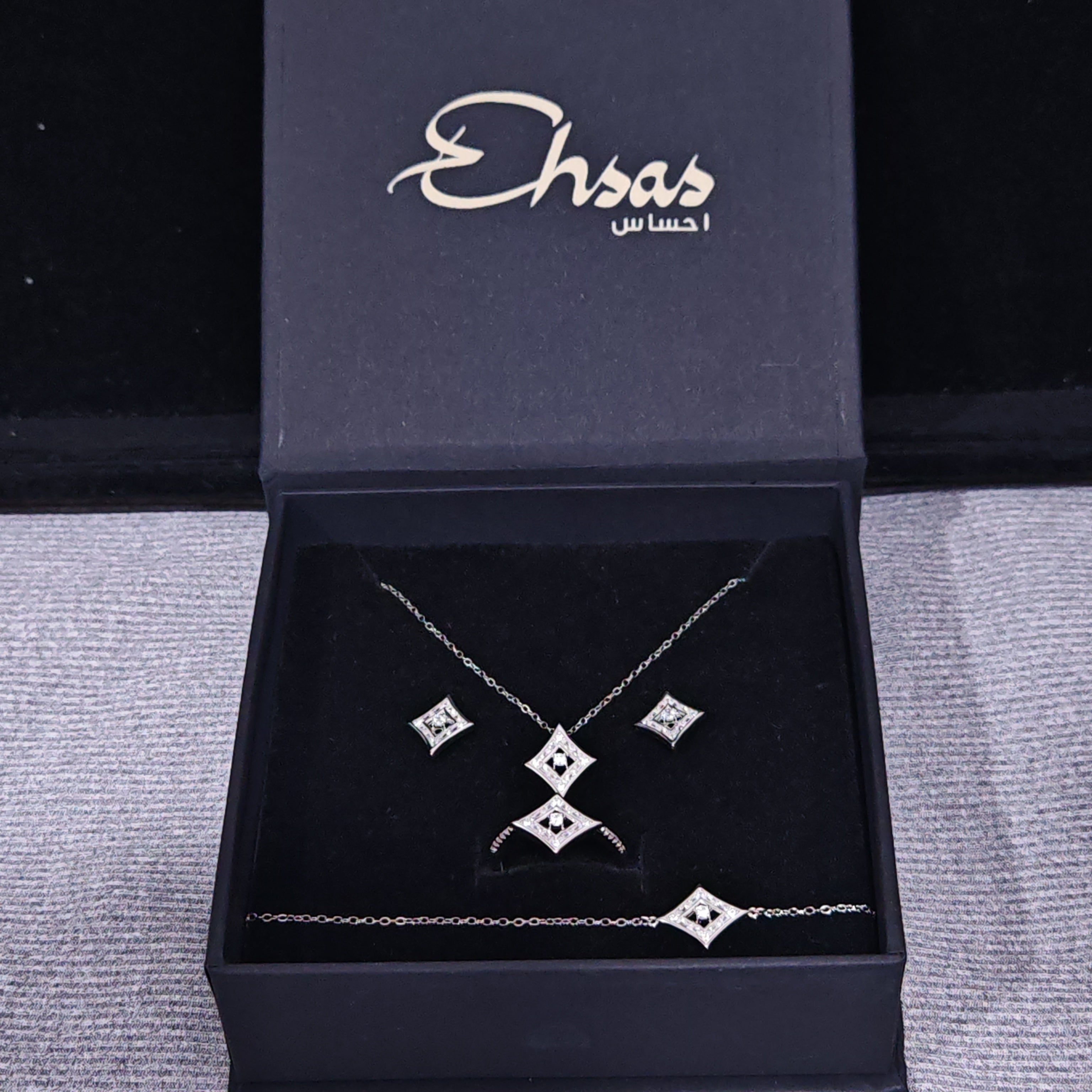 Geometric Rhombus Cut-Out Jewelry Set