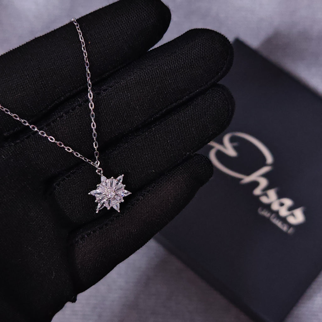 Snowflake Jewelry Set with Brilliant Sunburst