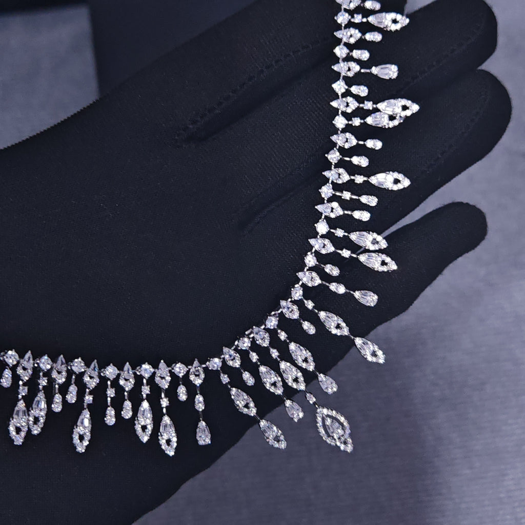 Chandelier Design Pear-Cut Crystals Set