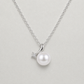 Pearl & Shimmering Star Pendant