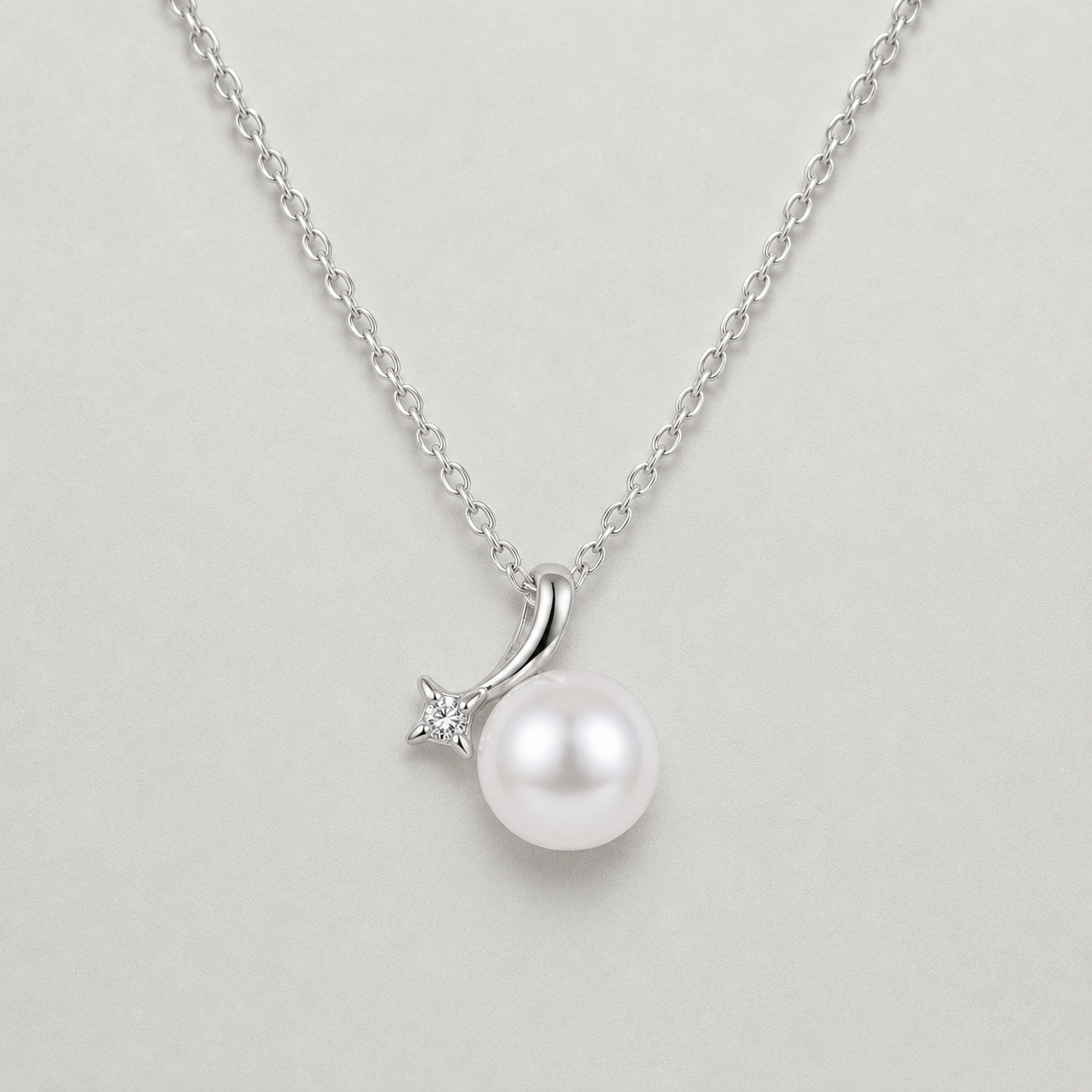 Pearl & Shimmering Star Pendant