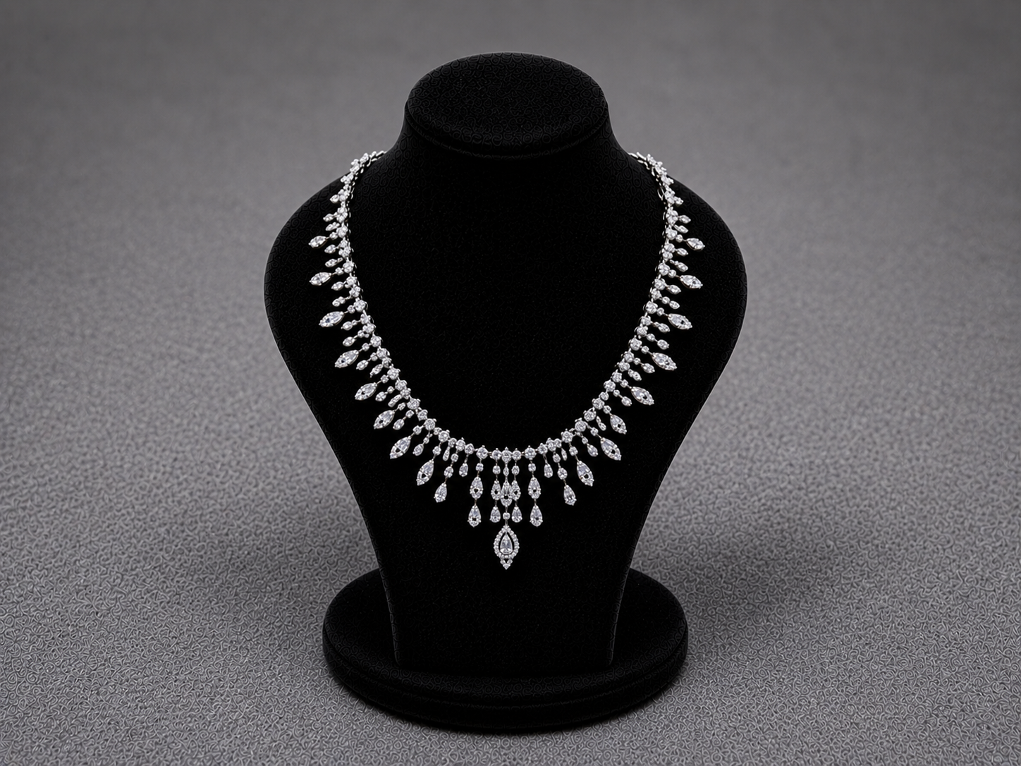 Chandelier Design Pear-Cut Crystals Set