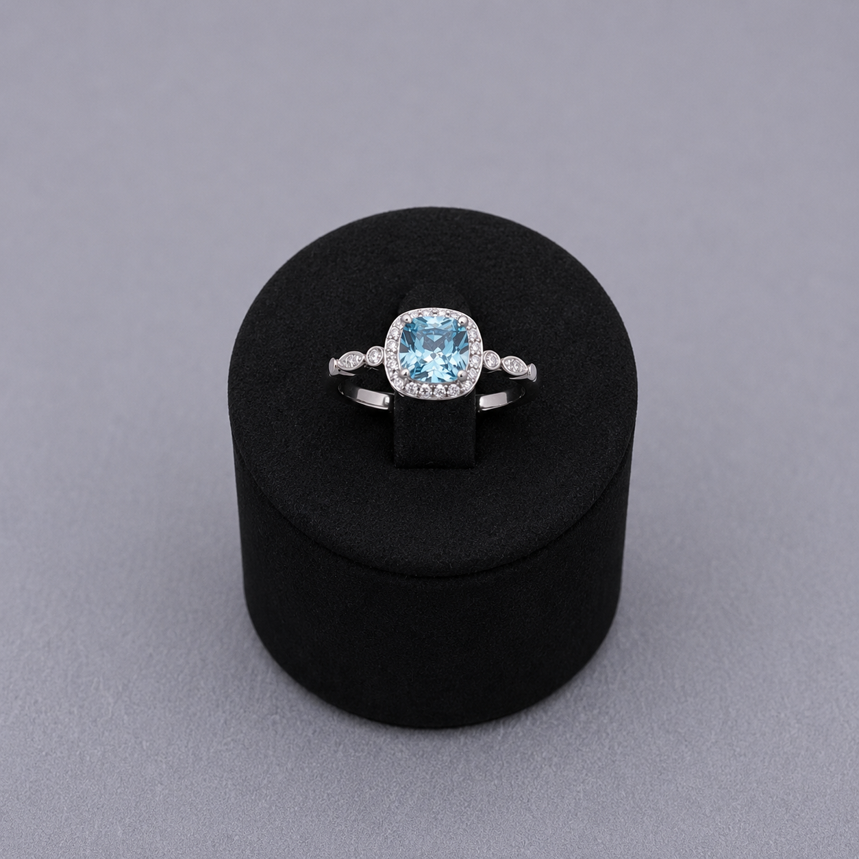 Ice-Blue Zircon Jewelry Set