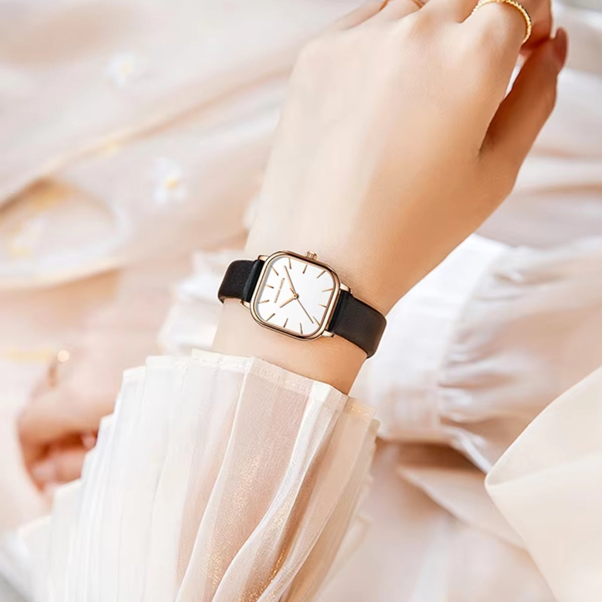 Hannah Martin 1591 Women’s Square Watch – Waterproof Leather Quartz Business Wristwatch White and Black