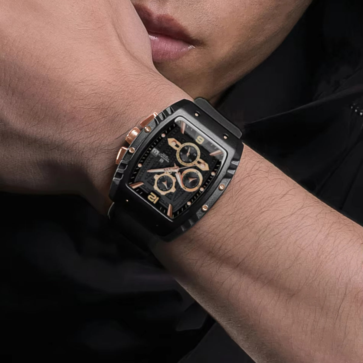 NAVIFORCE 8025 Men’s  Designer Watch – New Quartz Chronograph with Rubber Strap - Black and Gold