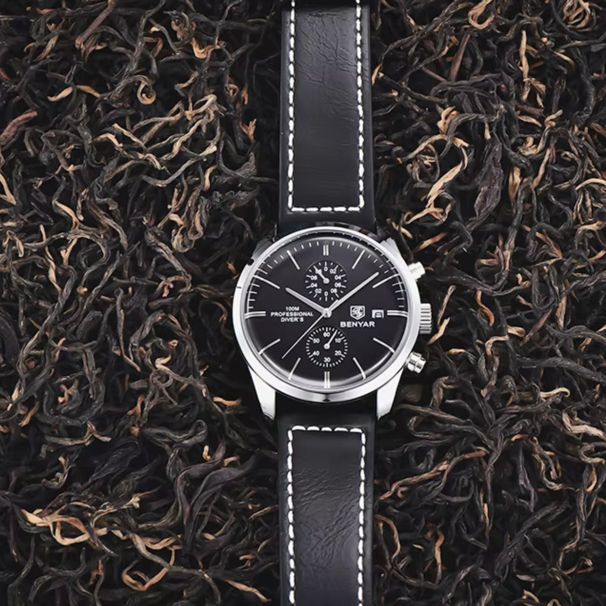 BENYAR 5187 Men’s Luxury Quartz Watch – Leather Band with Chronograph - Black and Silver