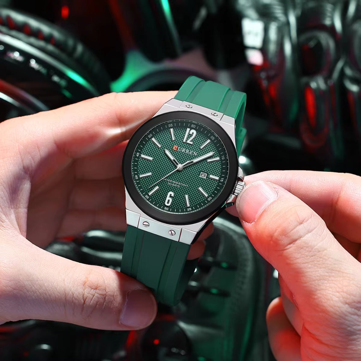 CURREN 8467 Men Watch Waterproof Quartz Silicone Strap Green