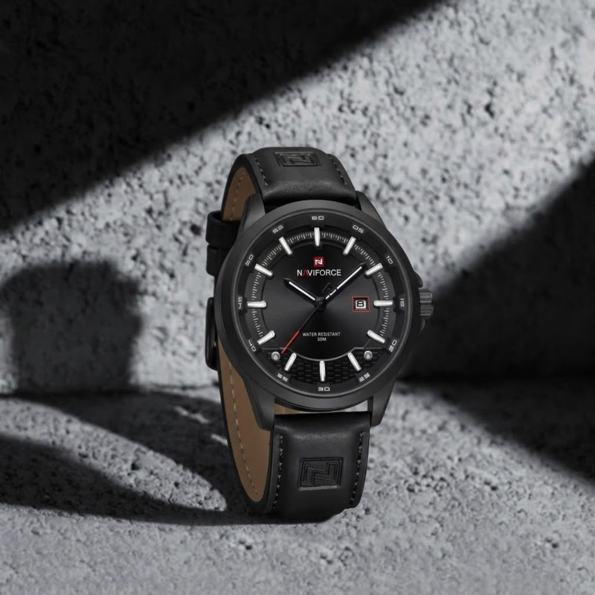 NAVIFORCE 9248 Men’s Fashion Sport Watch – Waterproof Quartz Analog Wristwatch with Leather Strap Black
