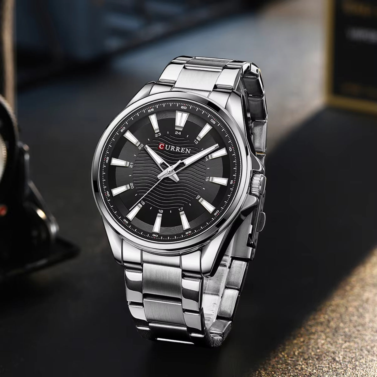 CURREN 8424 Black Men's Stainless Steel Quartz Wristwatch