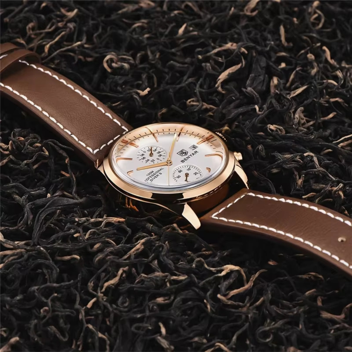 BENYAR 5187 Men’s Luxury Quartz Watch – Leather Band with Chronograph - Beige Dial