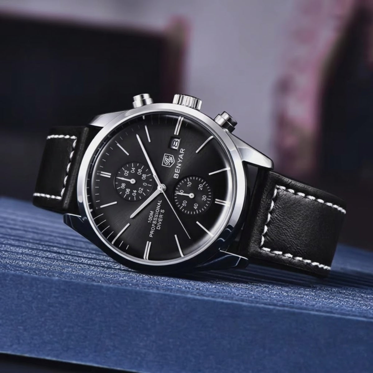 BENYAR 5187 Men’s Luxury Quartz Watch – Leather Band with Chronograph - Black and Silver