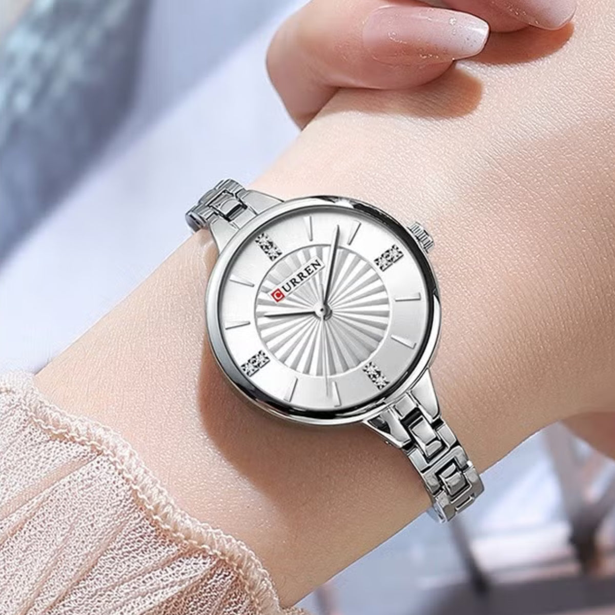 CURREN 9097 Women’s Luxury Fashion Watch – High-Quality Stainless Steel Quartz Wristwatch (3ATM Waterproof) Silver