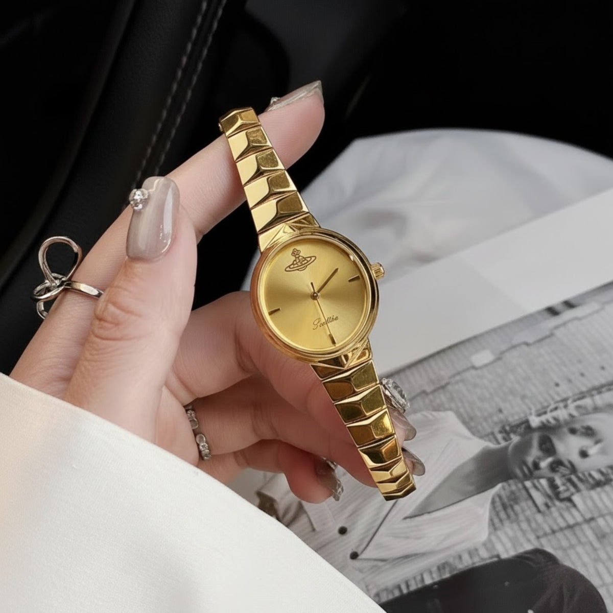 Scottie 9782 Women’s Snakebone Bracelet Watch – New Luxury Fashion Wristwatch  Gold