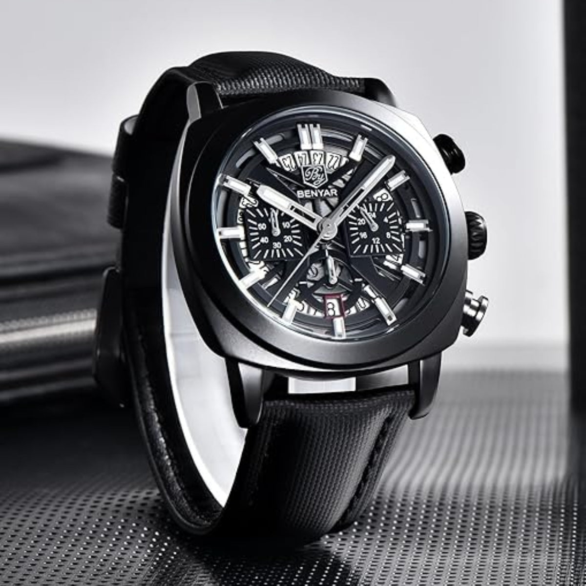 BENYAR 5205 Men's Watch – Sport Chronograph with Luminous Hands Black Dial