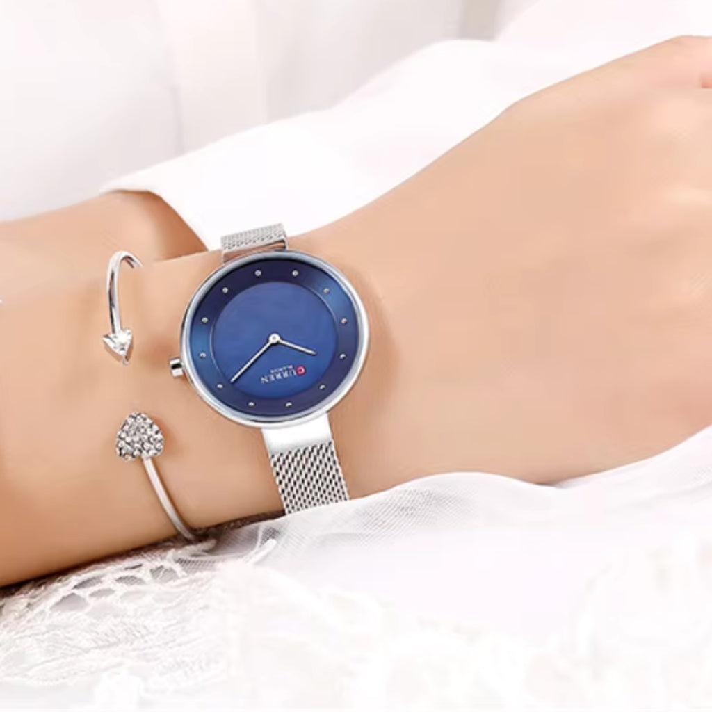 CURREN 9032 New Women’s Bracelet Watch – Simple Luxury Fashion Quartz Wristwatch for Girls Silver and Blue
