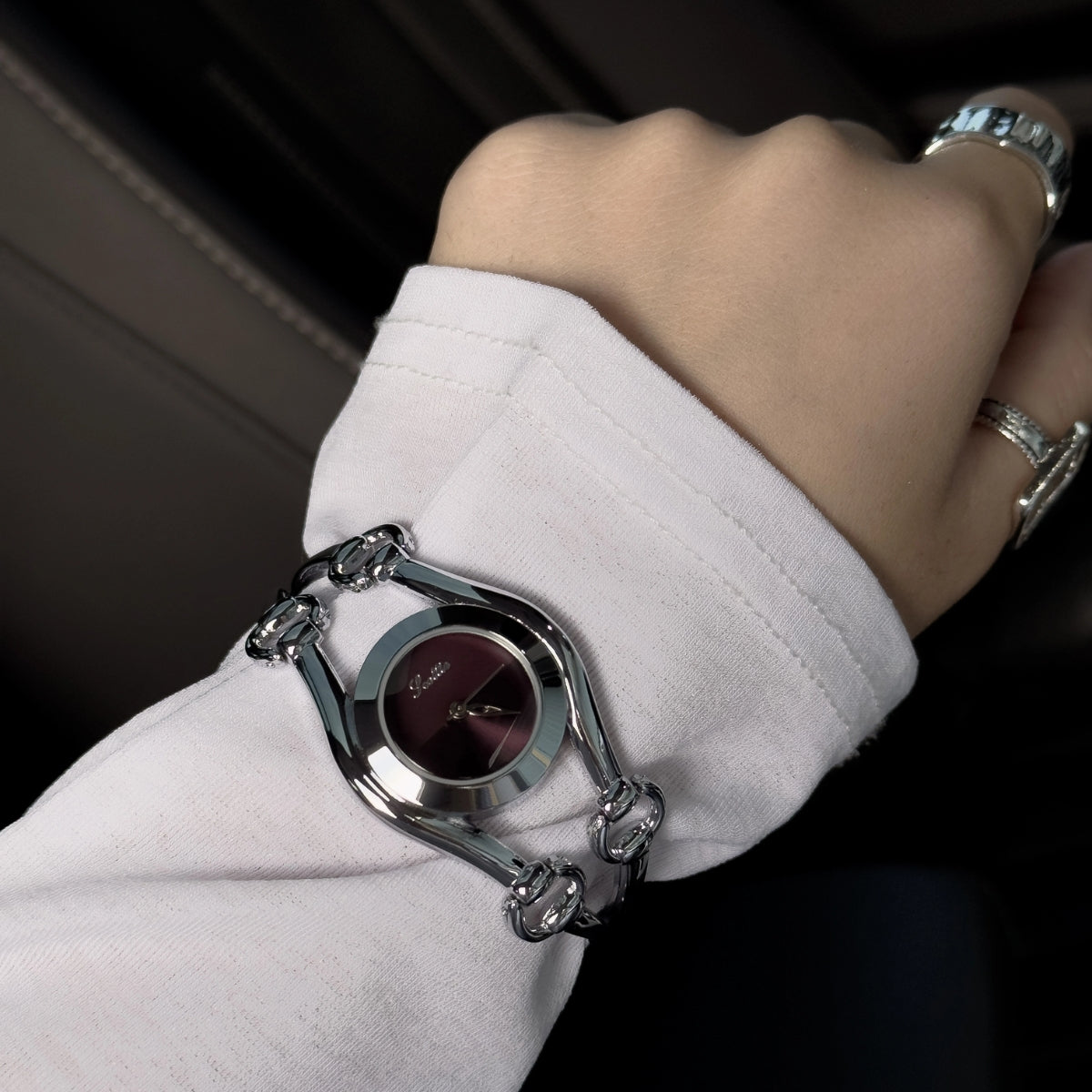 Scottie 9737 Women’s Luxury Watch – New Shape Alloy Wristwatch with Buckle Clasp Purple