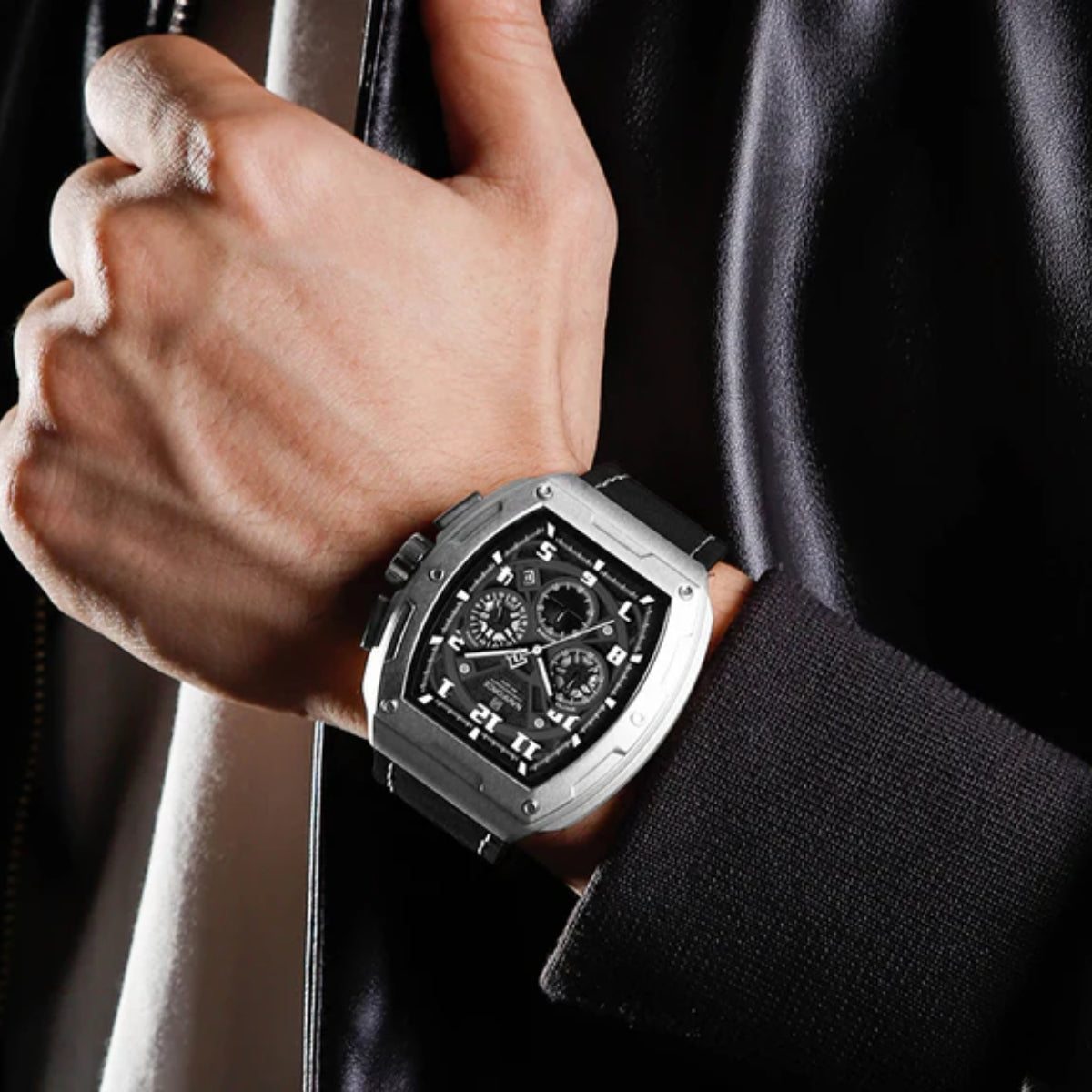 NAVIFORCE 8053 Men's Watch – Waterproof Sport Chronograph with Luxury Leather Band Silver