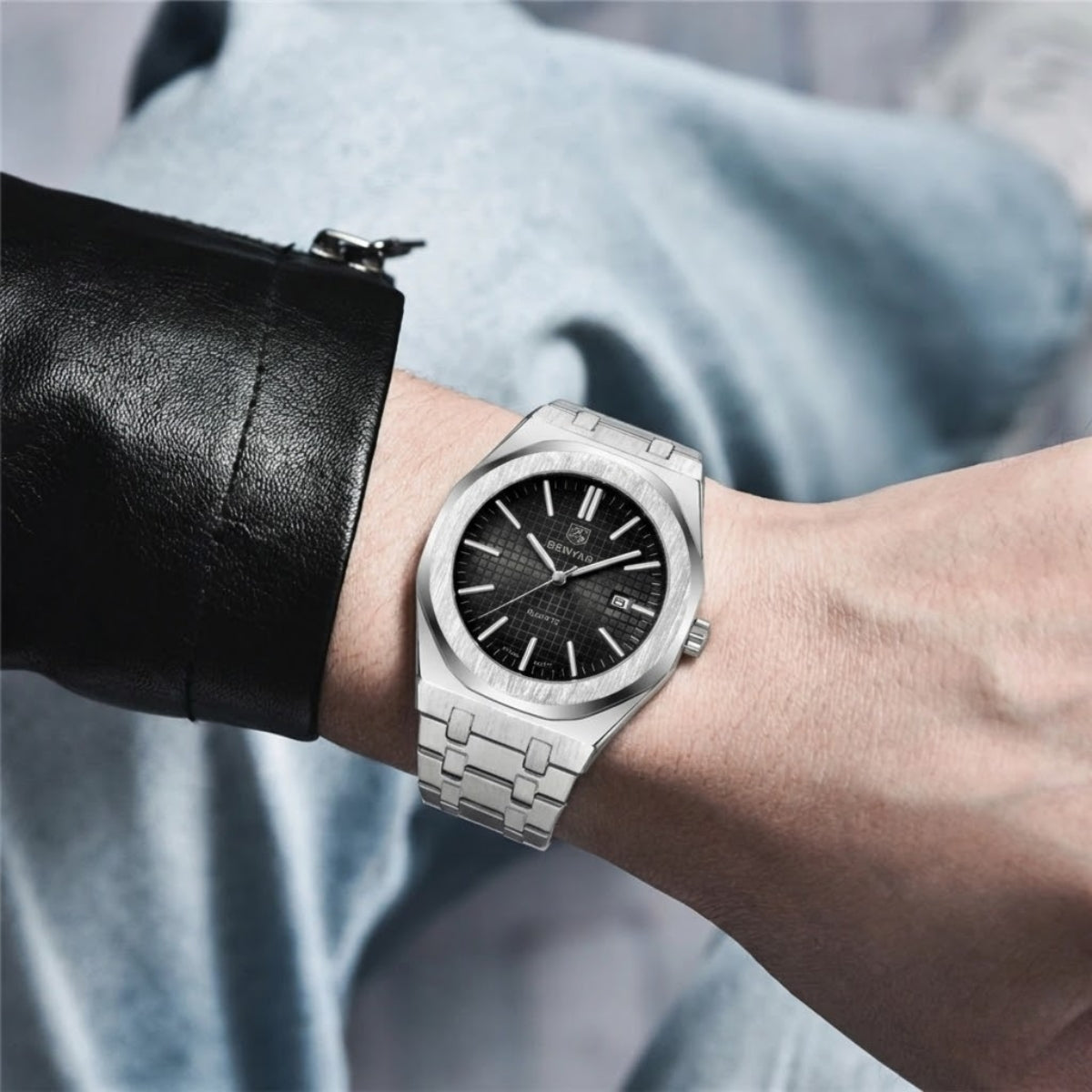 BENYAR 5156 Men's Luxury integrated-Bracelet "Royal Oak" Inspired Design- Silver and Black Watch