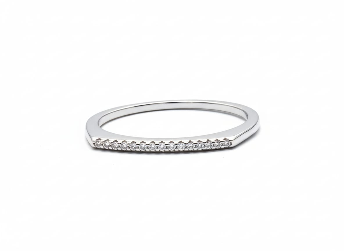 Silver Knife-Edge Pavé Ring