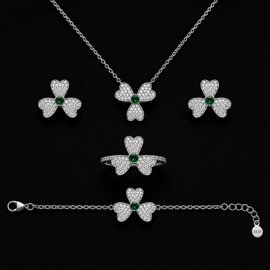 Three-Leaf Clover Jewelry Set Pavé-Set